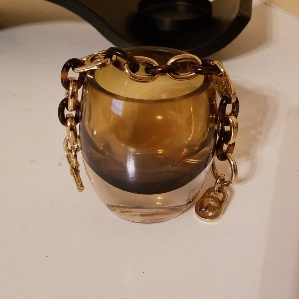 Bracelet( Authentic) - Picture 2 of 4